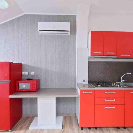 Dana Guest House Oradea Eksteriør bilde